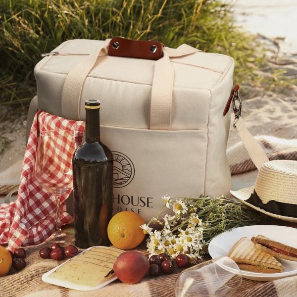 Colton Cooler Tote Bag Feature