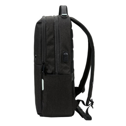 swissdigital-arosa-backpack-side Swissdigital Arosa Backpack from Side