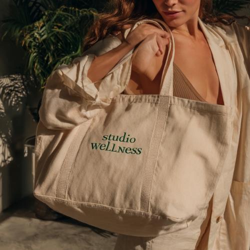 Custom Tote Bag with Embroidery Decoration