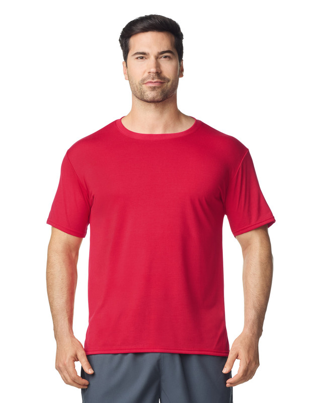 gildan-performance-tee-red Gildan Performance T-Shirt in Red