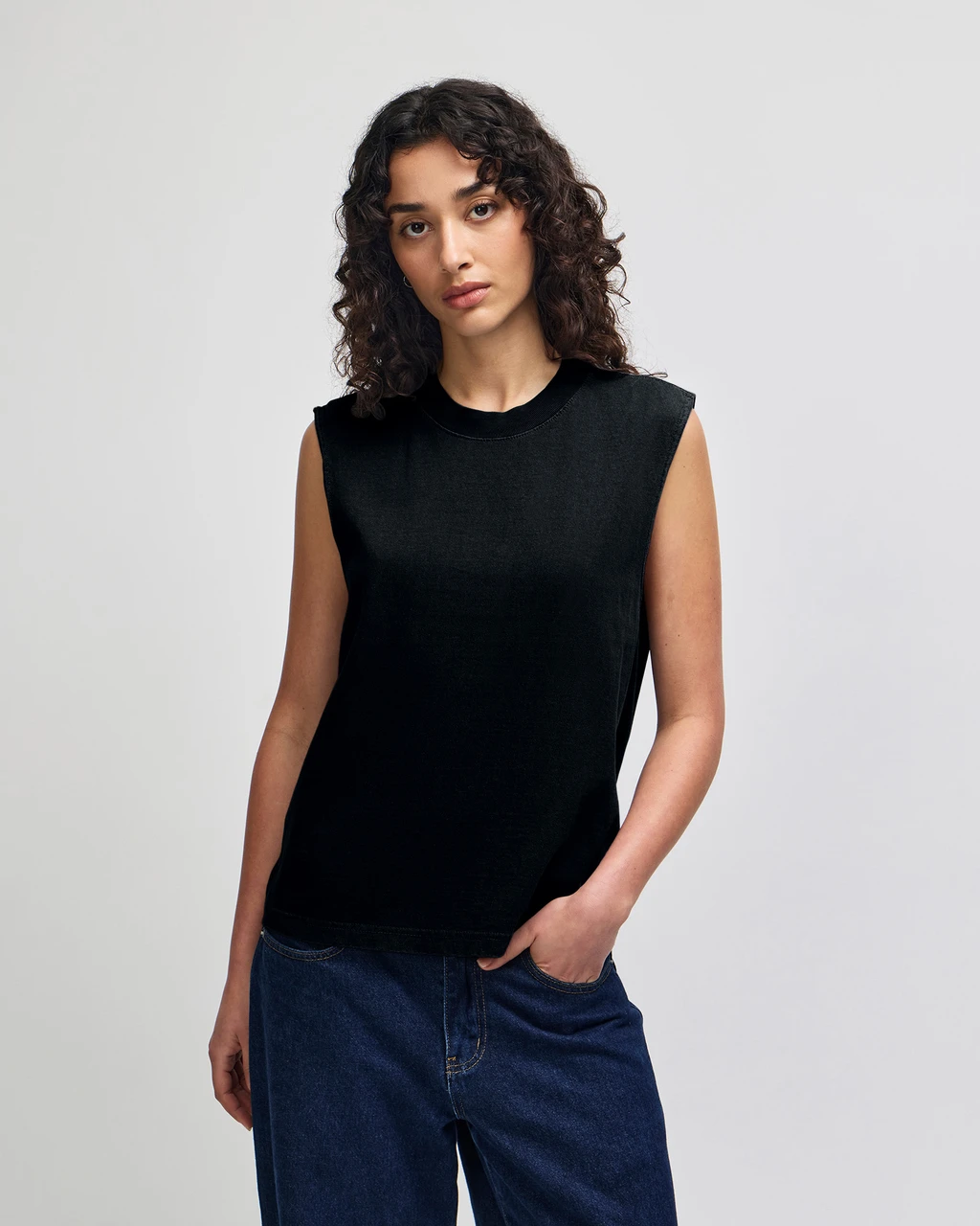 207GD_TrueBlack_05__64009 American Apparel® 207GD Muscle T-Shirt true black